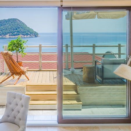 Agorastos Suites Kinira Eksteriør billede