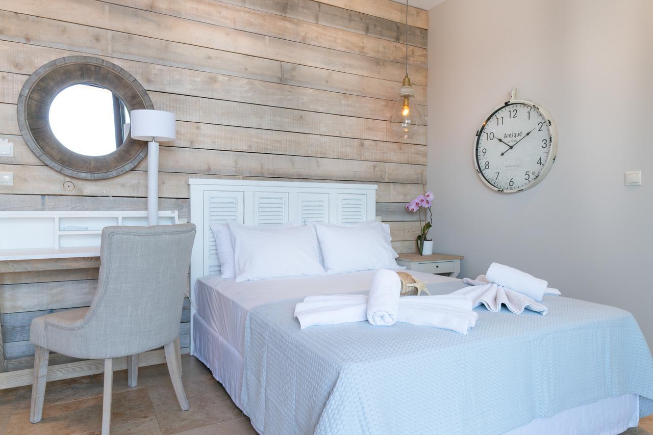 Agorastos Suites Kinira Eksteriør billede