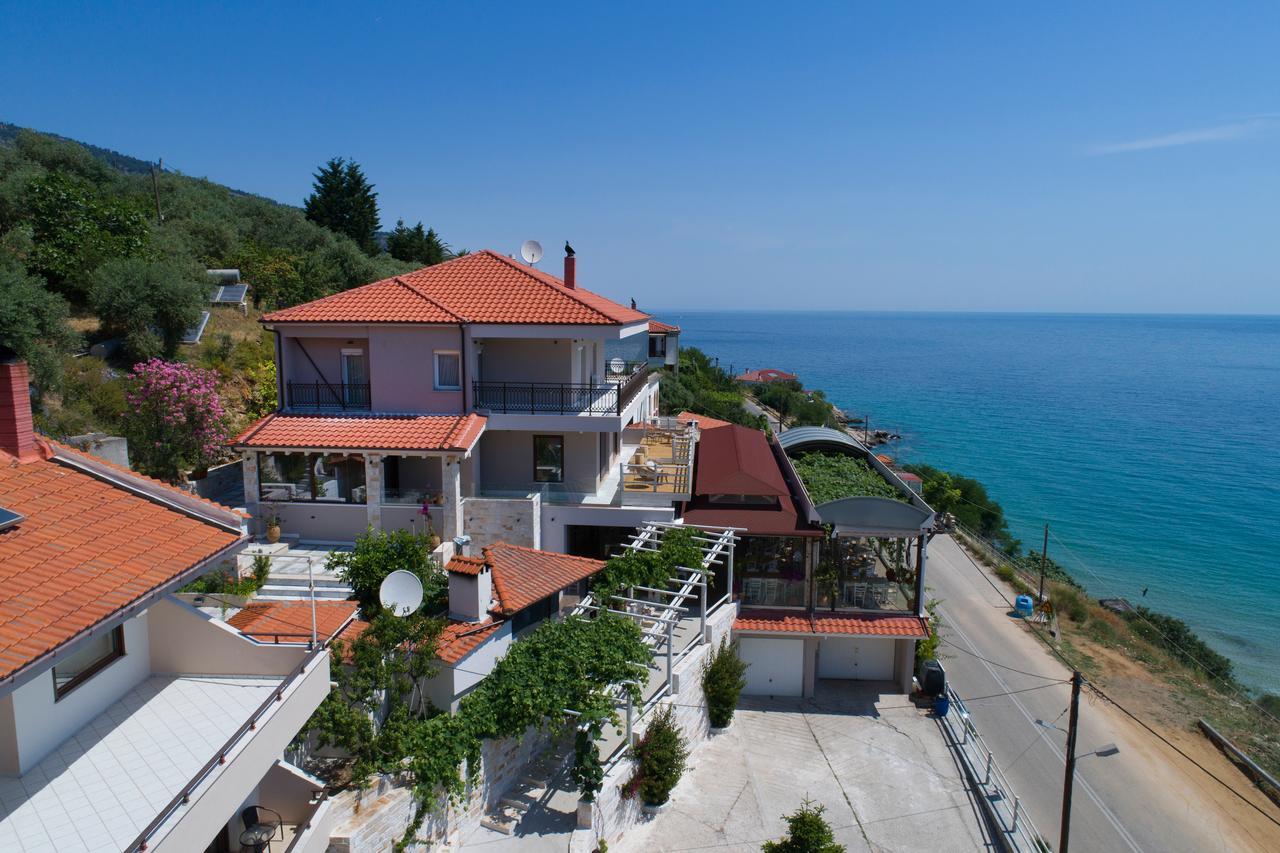 Agorastos Suites Kinira Eksteriør billede